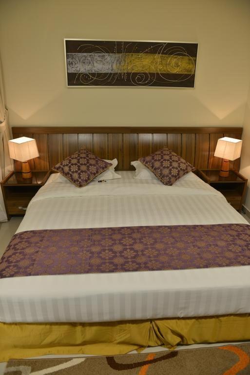 Burj Alawal Hotell Al Al Jubail Exteriör bild